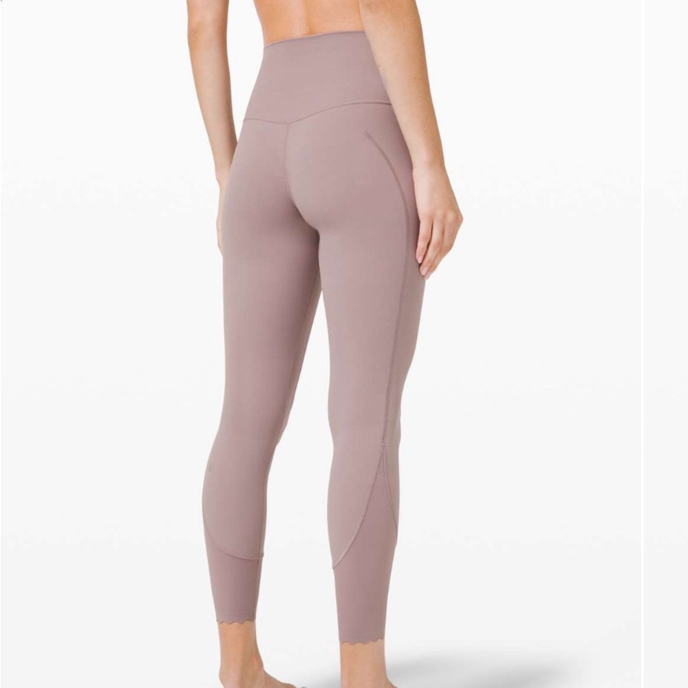 Lululemon Align scalloped 25” Violet